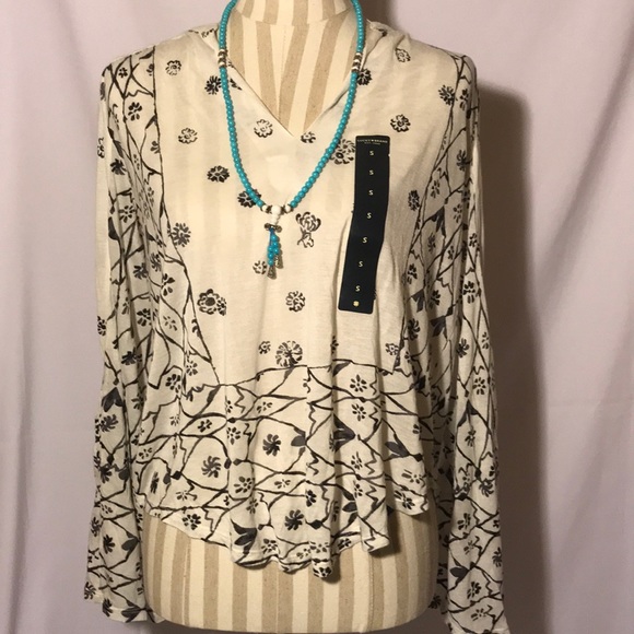 Top - Picture 1 of 5